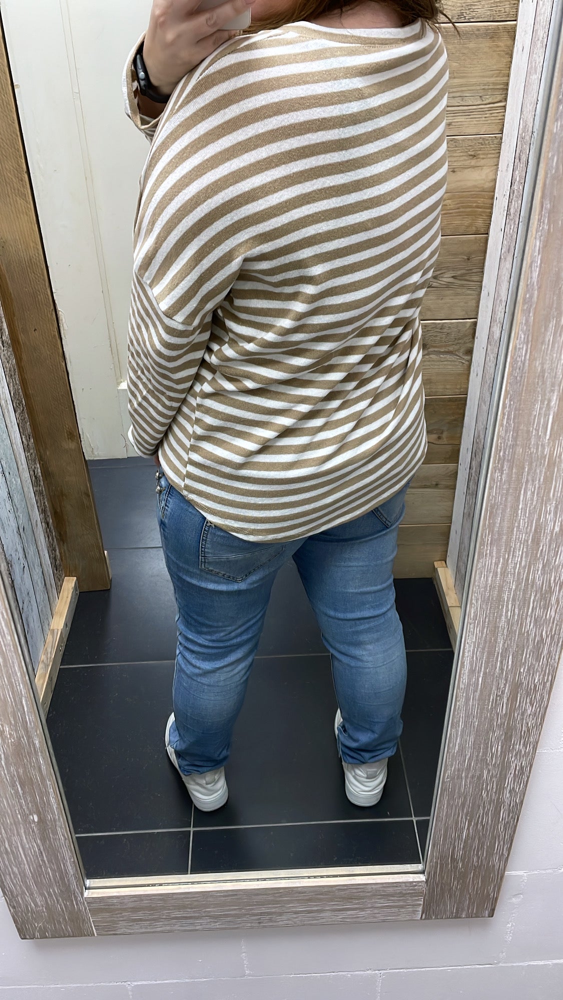 TRUI ‘STREPEN’ | TAUPE