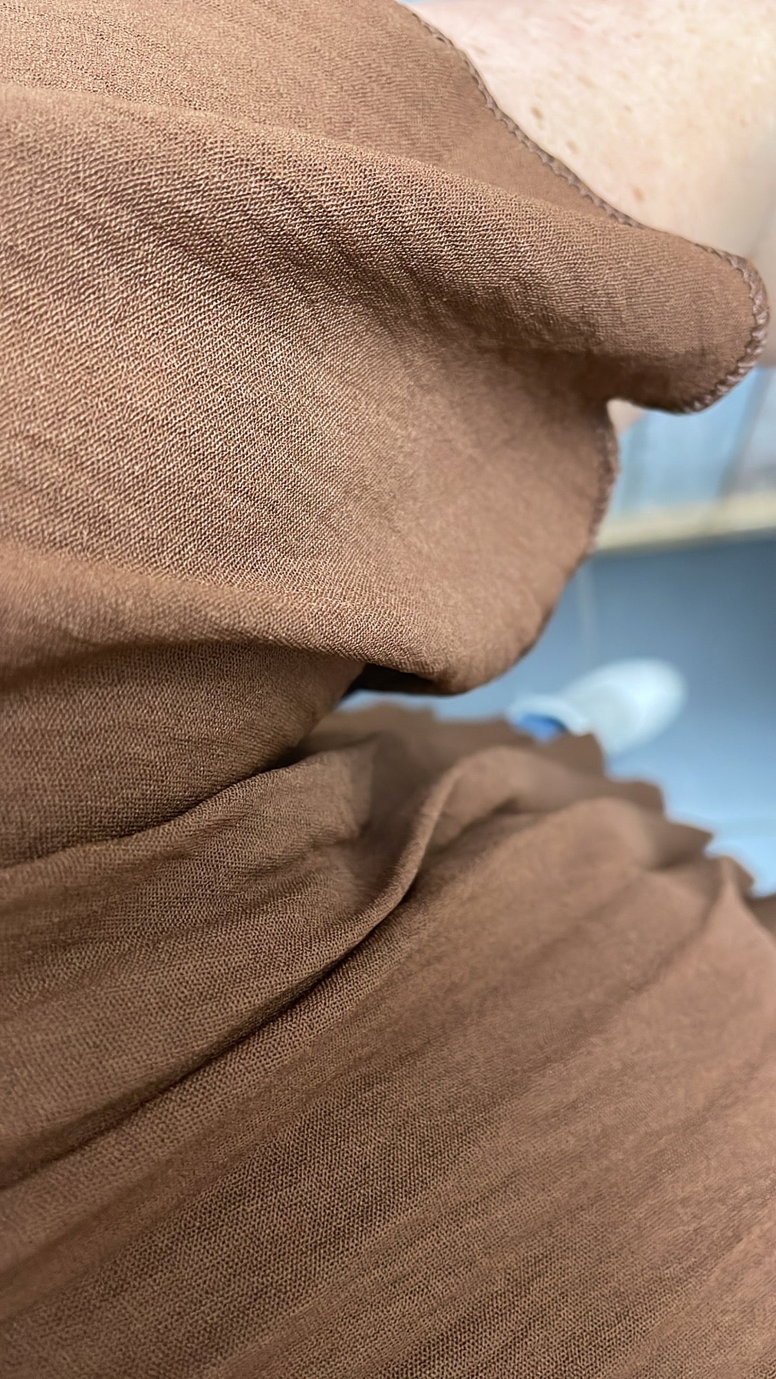PS BLOUSE 'PLISSÉ' | CAMEL