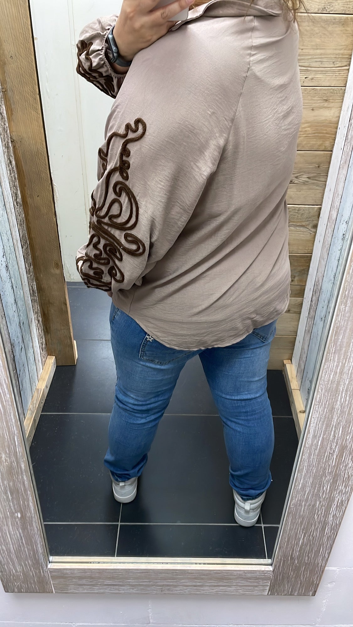 PS BLOUSE ‘BORDUURSEL TOUW’ | TAUPE