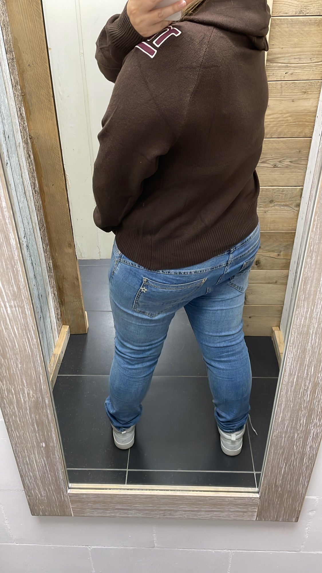 SWEATER 'NY CAPUCHON' | BRUIN