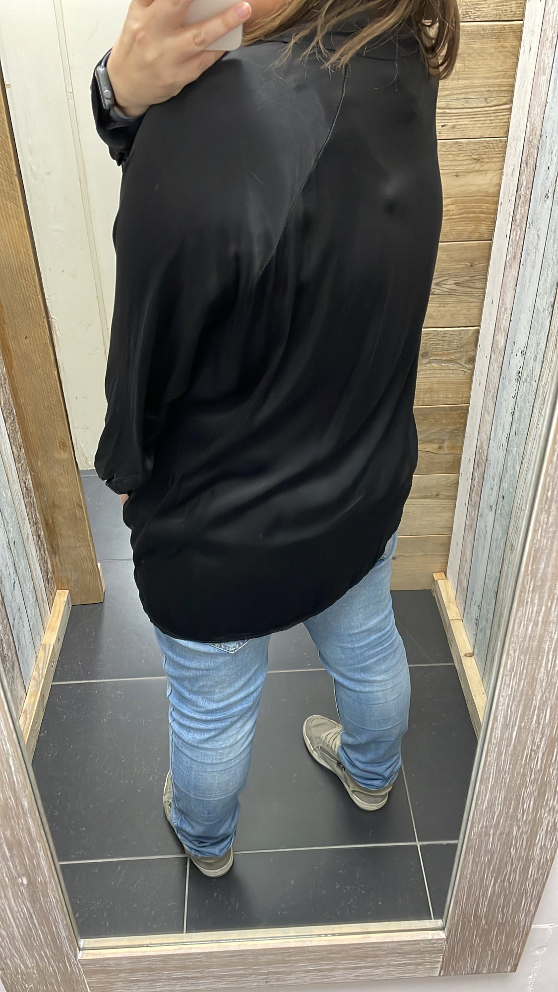 PS BLOUSE 'ZIJDE V-HALS' | ZWART