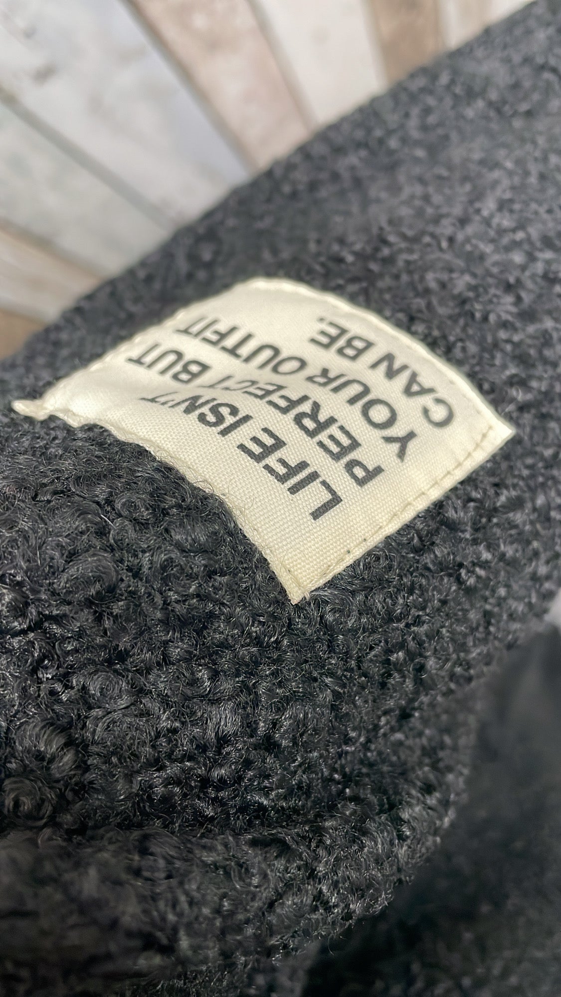 PS VEST 'TEDDY EMBLEEM' | ZWART