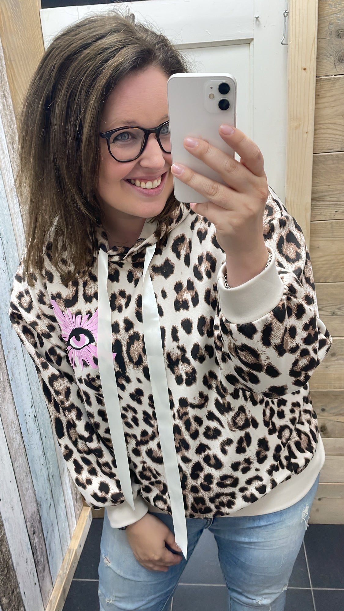 SWEATER 'OOG' | BRUIN (PANTER)