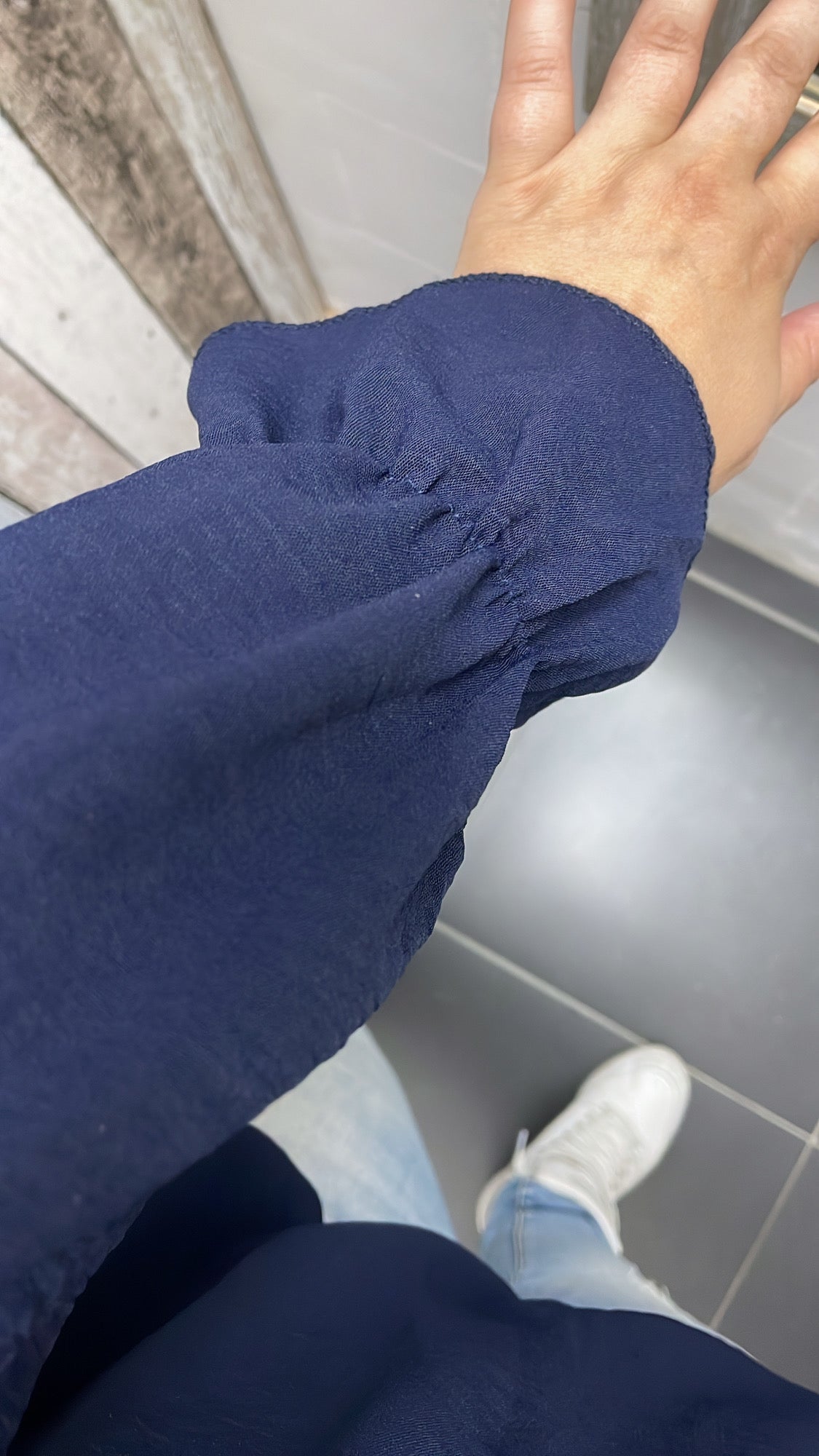 PS BLOUSE ‘KETTING’ | DONKERBLAUW