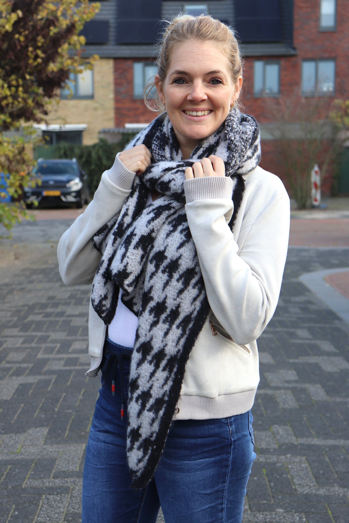 SJAAL ‘GEBLOKT’ | ZWART/WIT