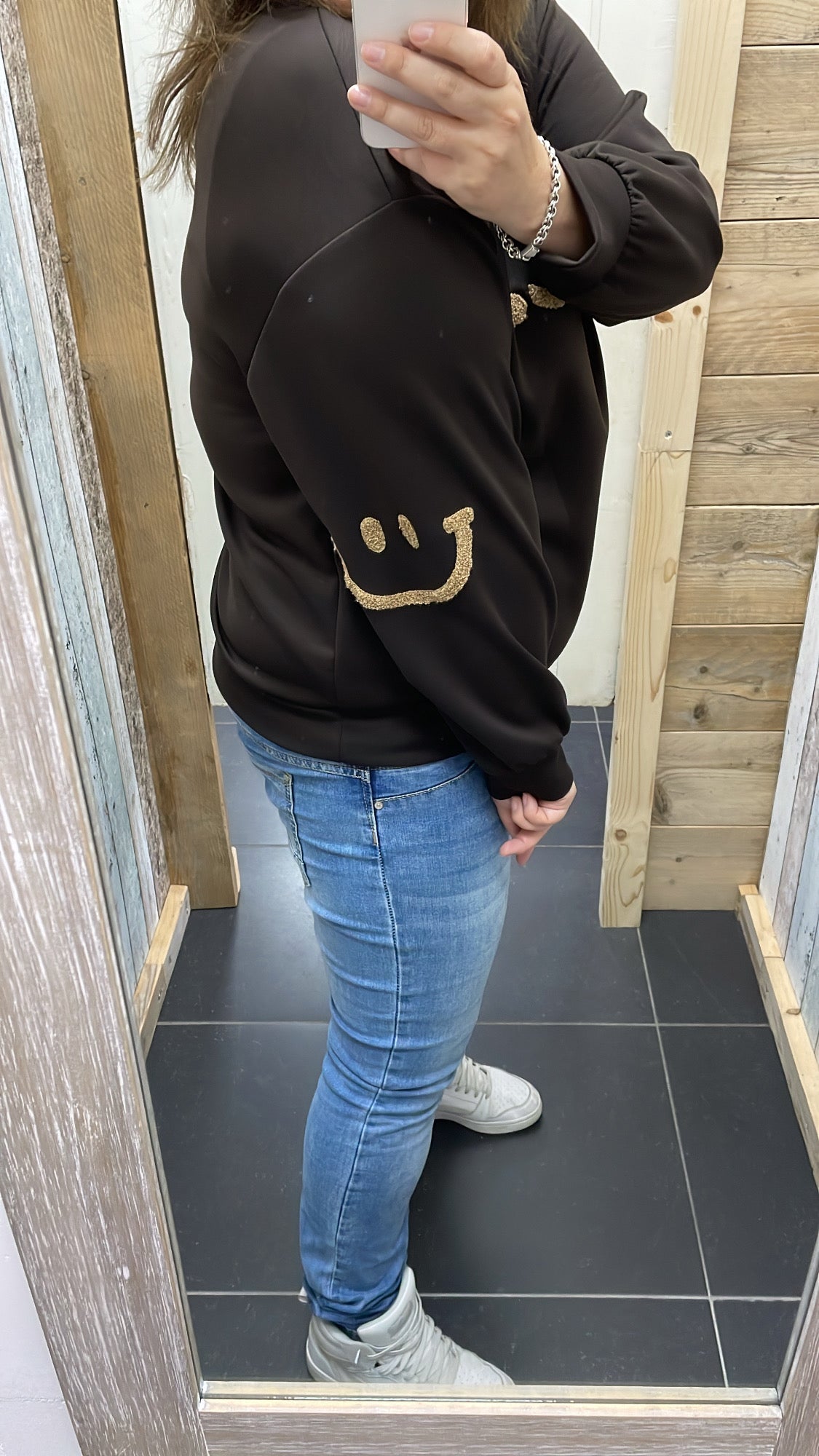 TRUI 'NICE/HAPPY' | DONKERBRUIN