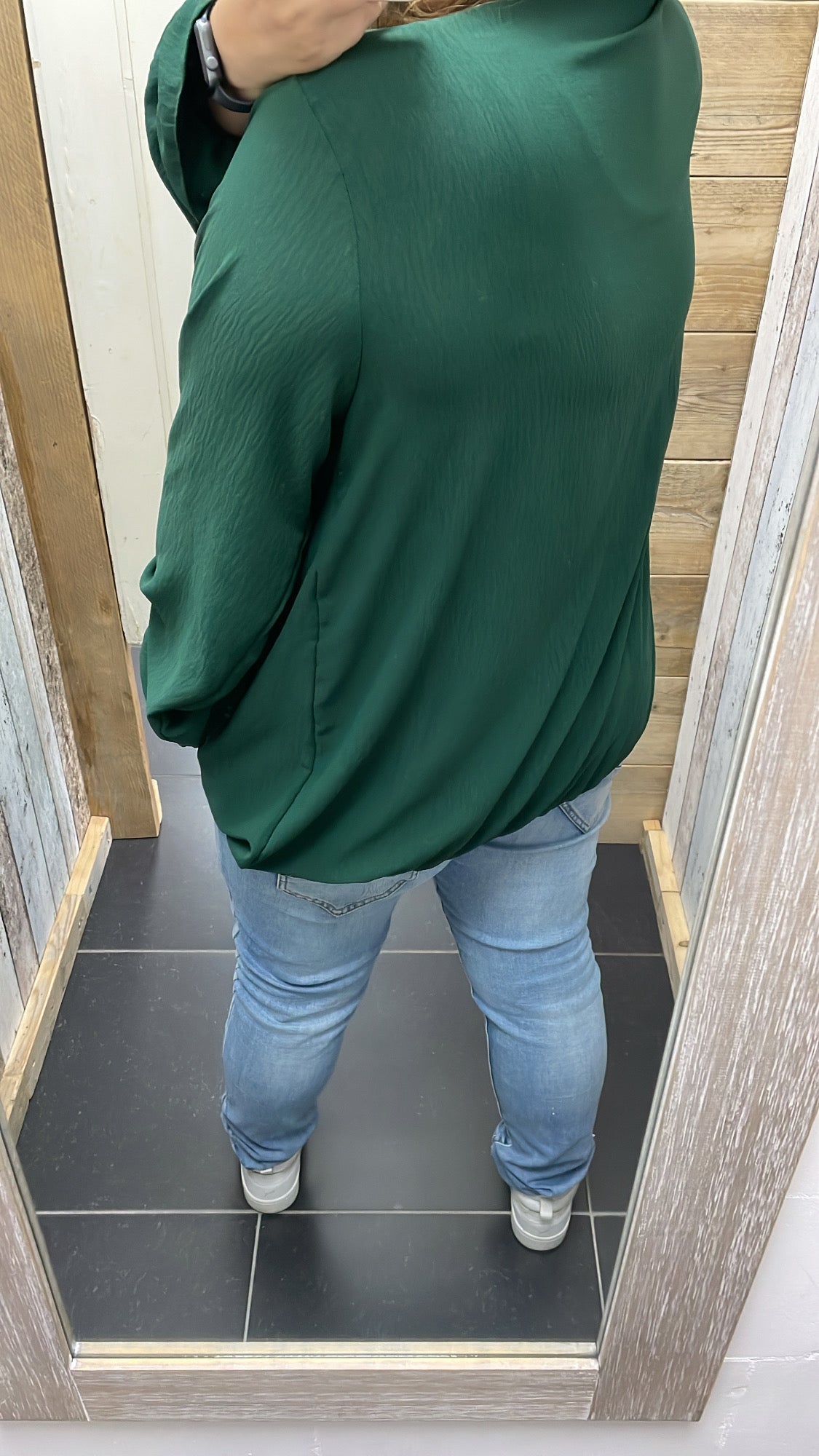 PS2 BLOUSE ‘KETTING’ | DONKERGROEN