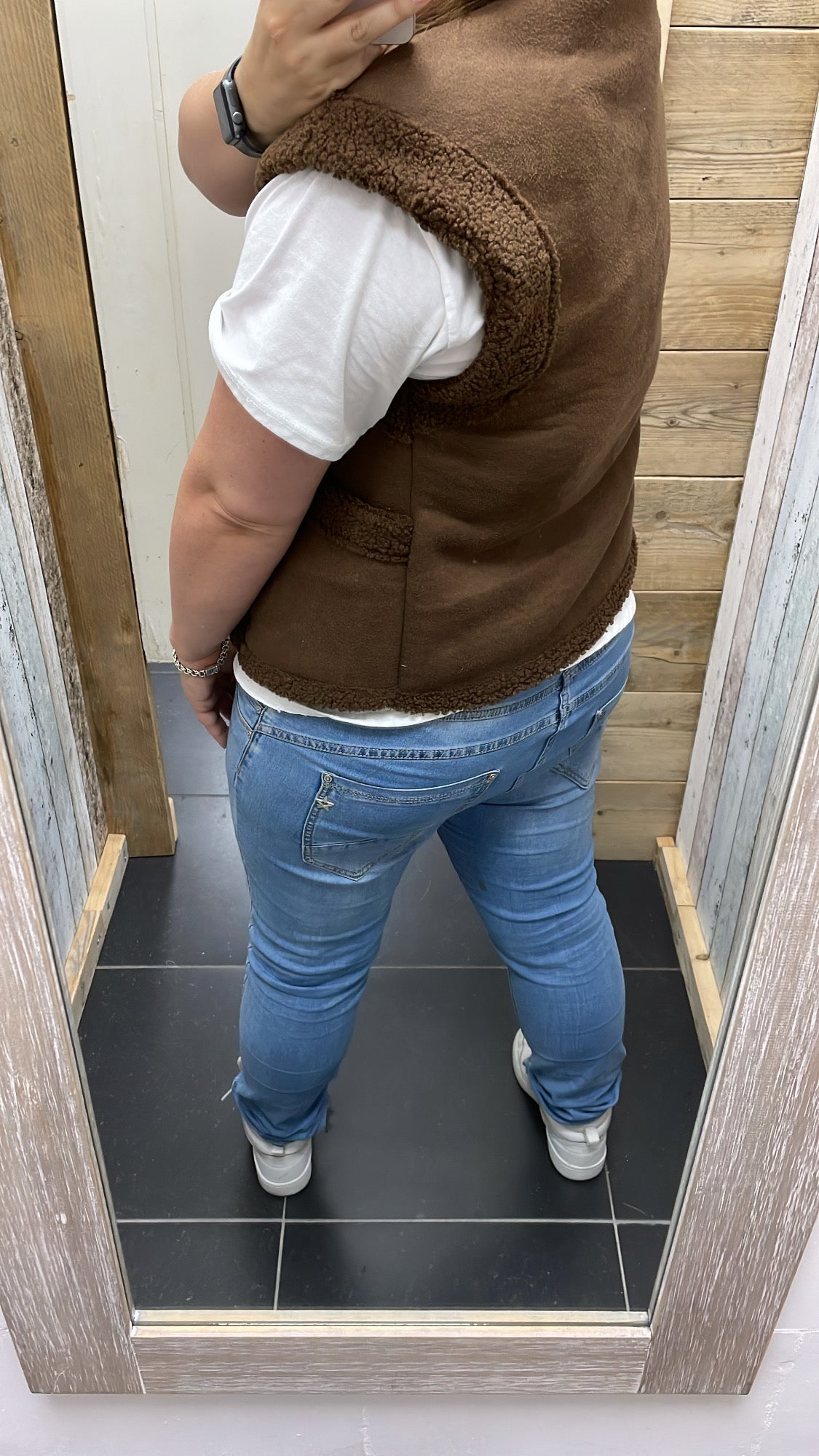GILET 'SUEDELOOK' | BRUIN