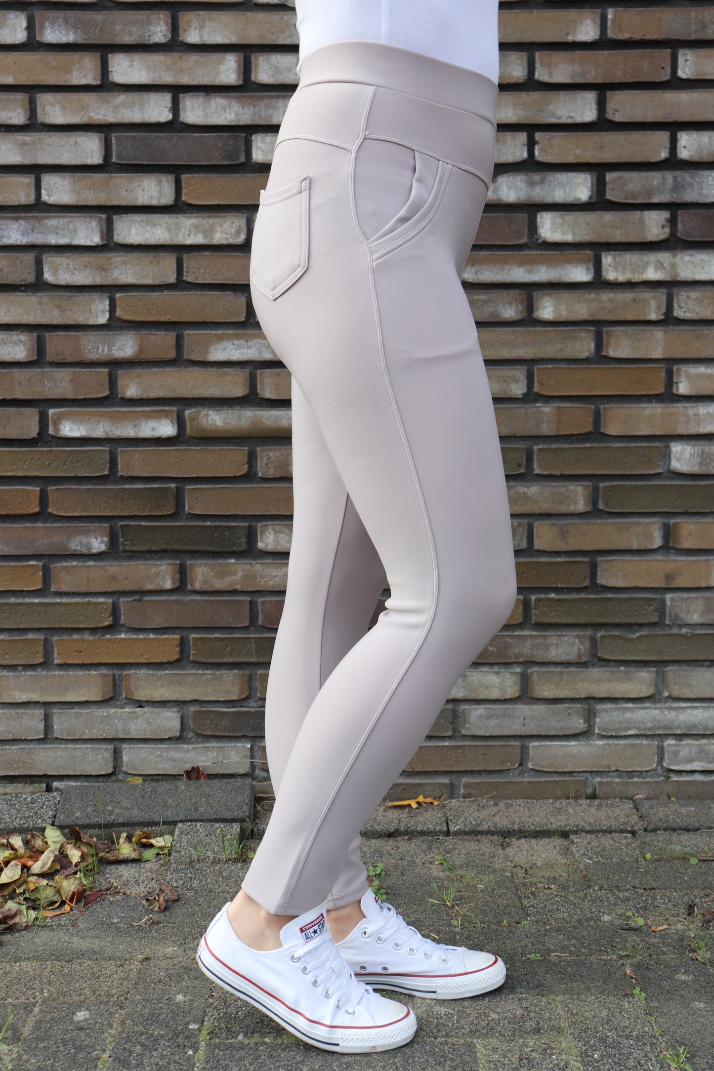 TRAVELBROEK | SHALLOW ASH