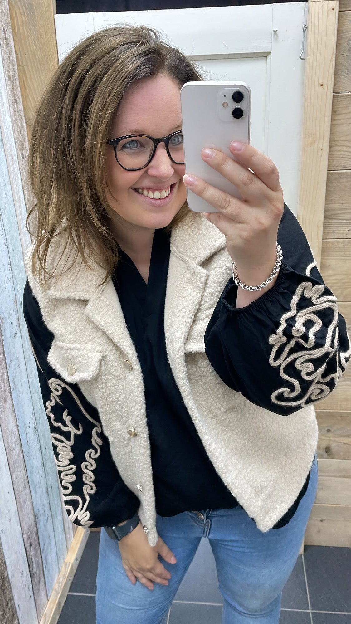 BLOUSE 'BORDUURSEL' | ZWART