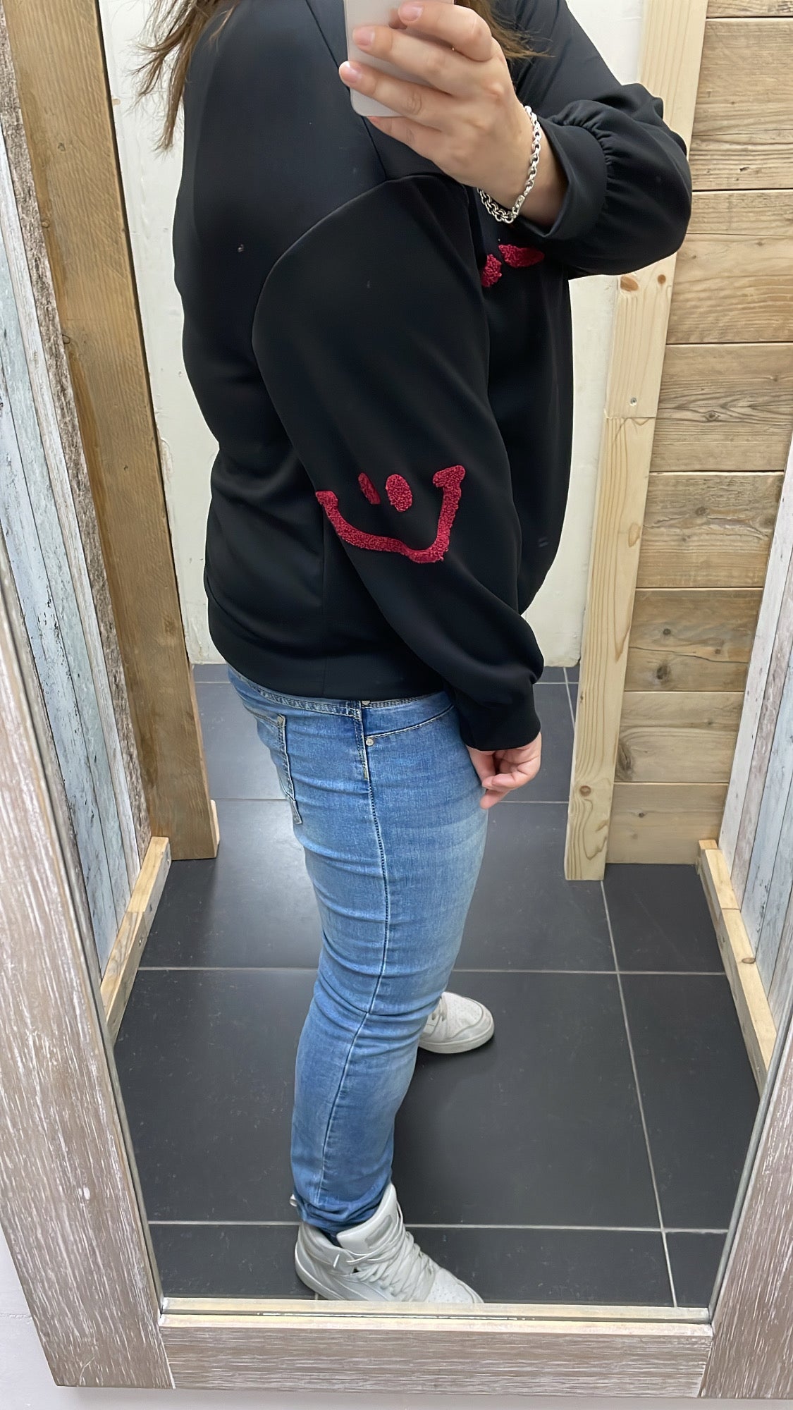 TRUI 'NICE/HAPPY' | ZWART