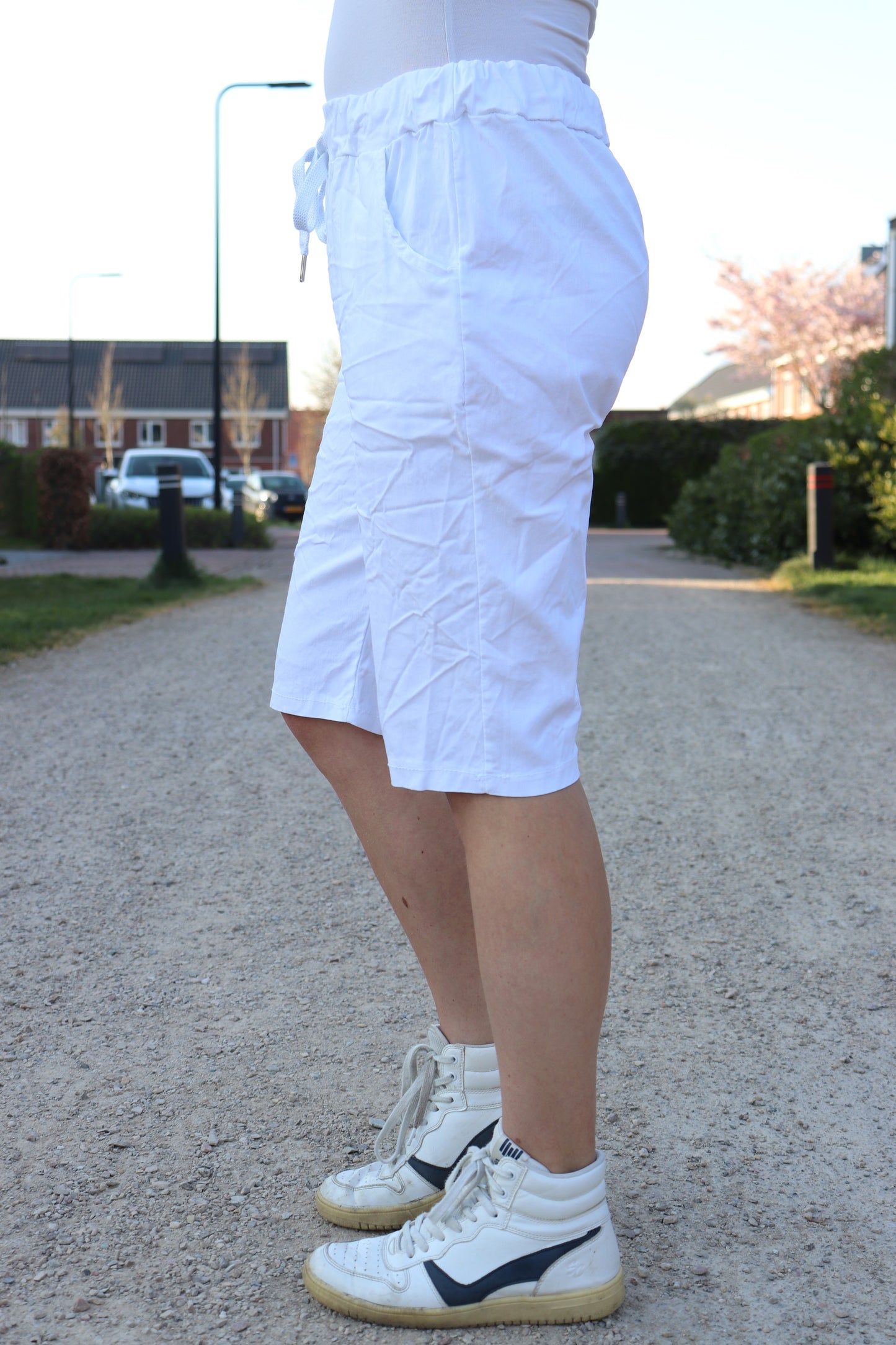 COMFY BROEK 'KORT KNOPEN’ | WIT