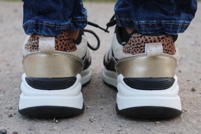 SNEAKERS 'TEDDY' | ZWART