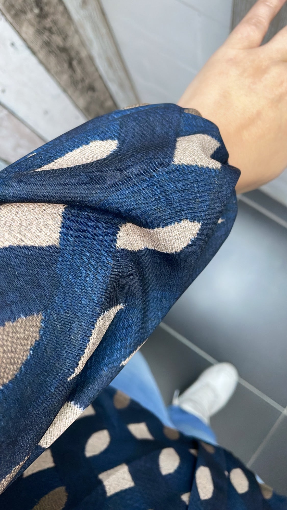 BLOUSE 'GABY' | DONKERBLAUW