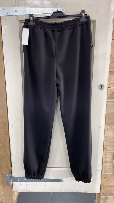 PS JOGGINGBROEK 'GESMOKT' | ZWART