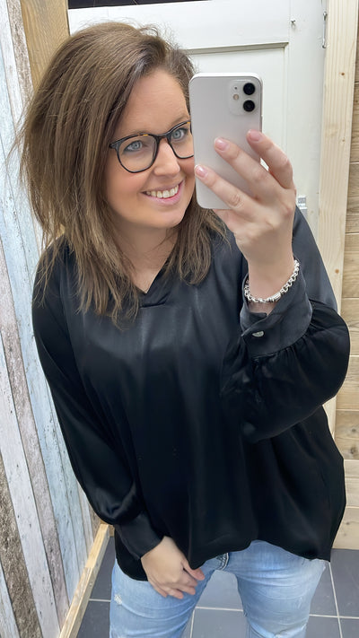 PS BLOUSE 'ZIJDE V-HALS' | ZWART