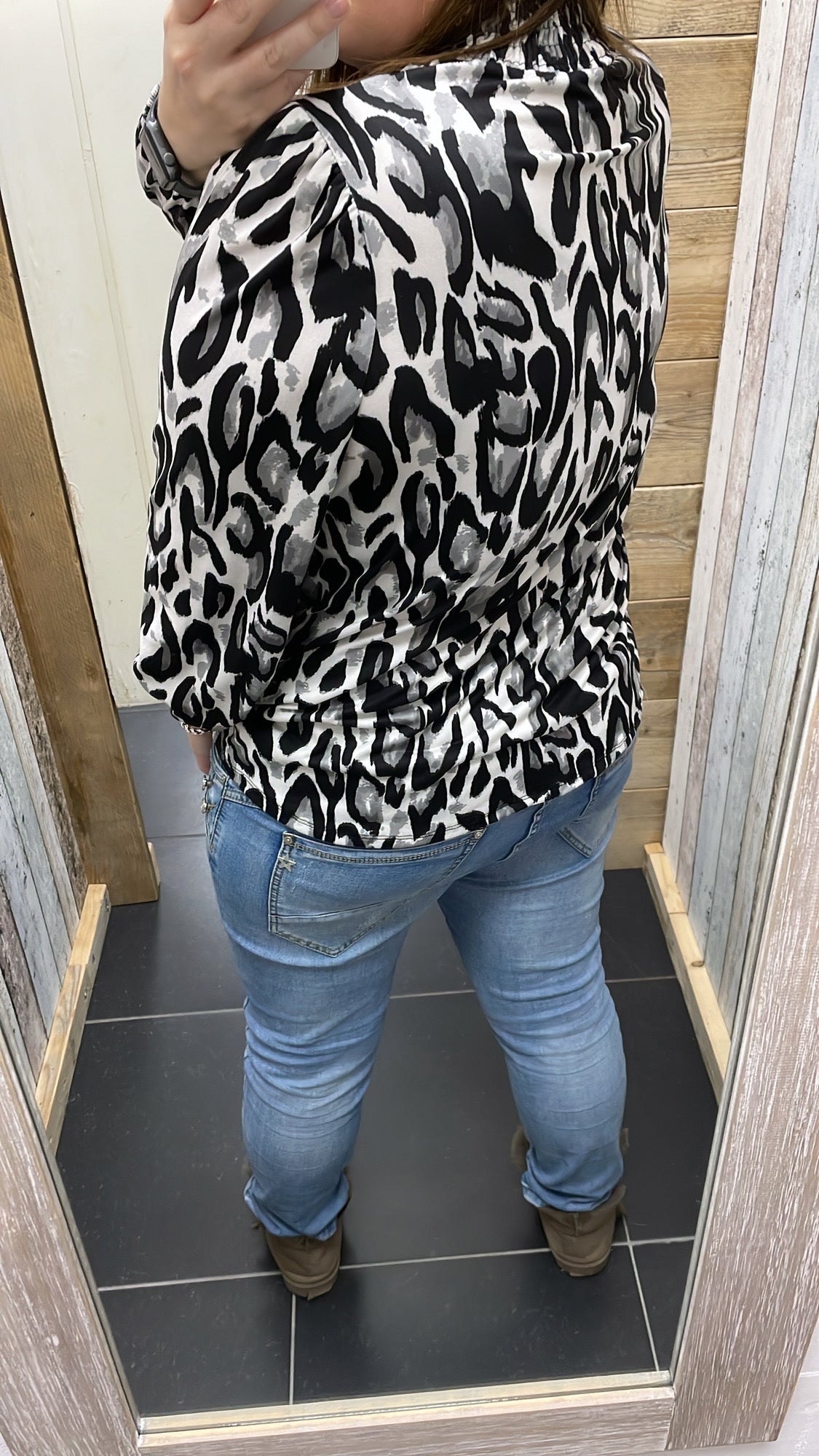 BLOUSE 'PANTER COLL' | ZWART/GRIJS