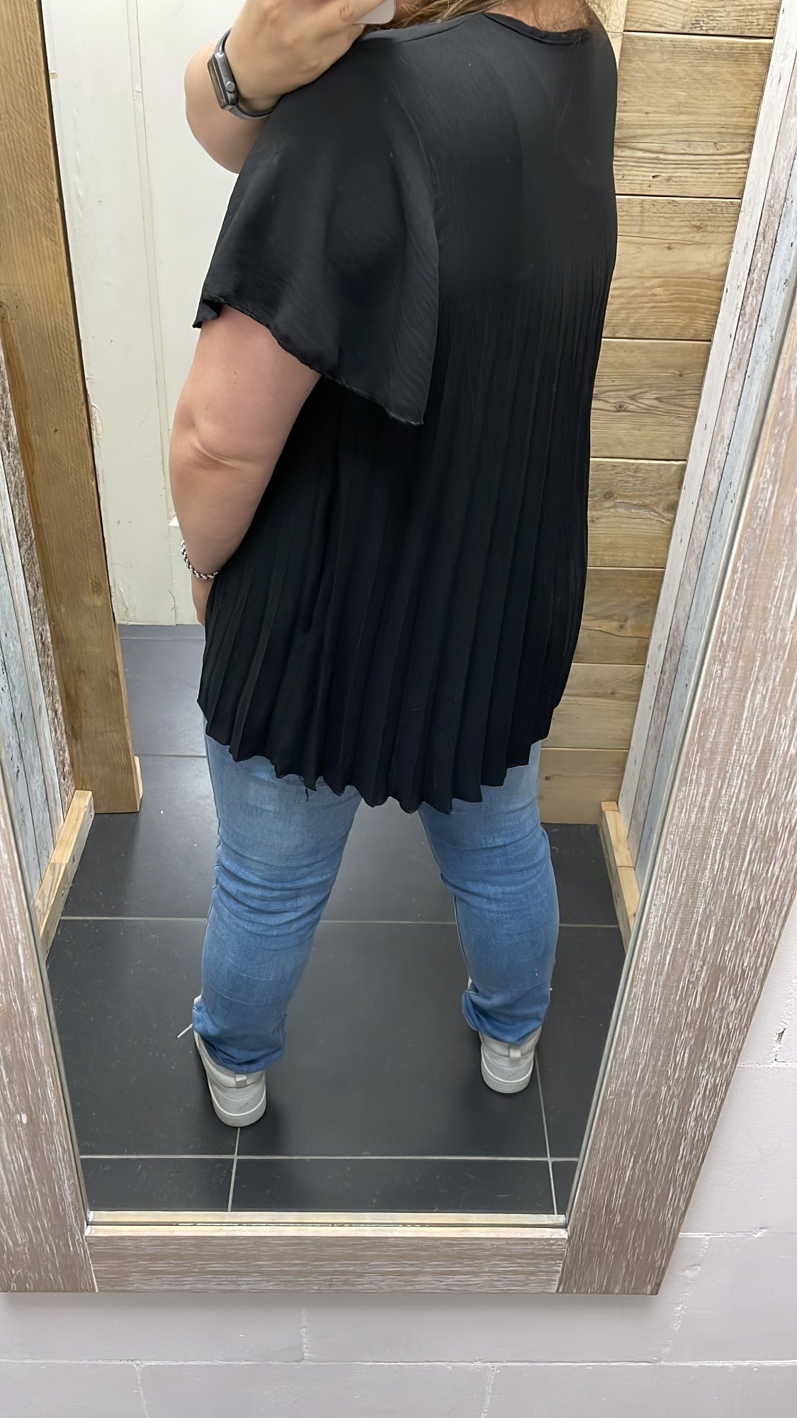 PS BLOUSE 'PLISSÉ' | ZWART