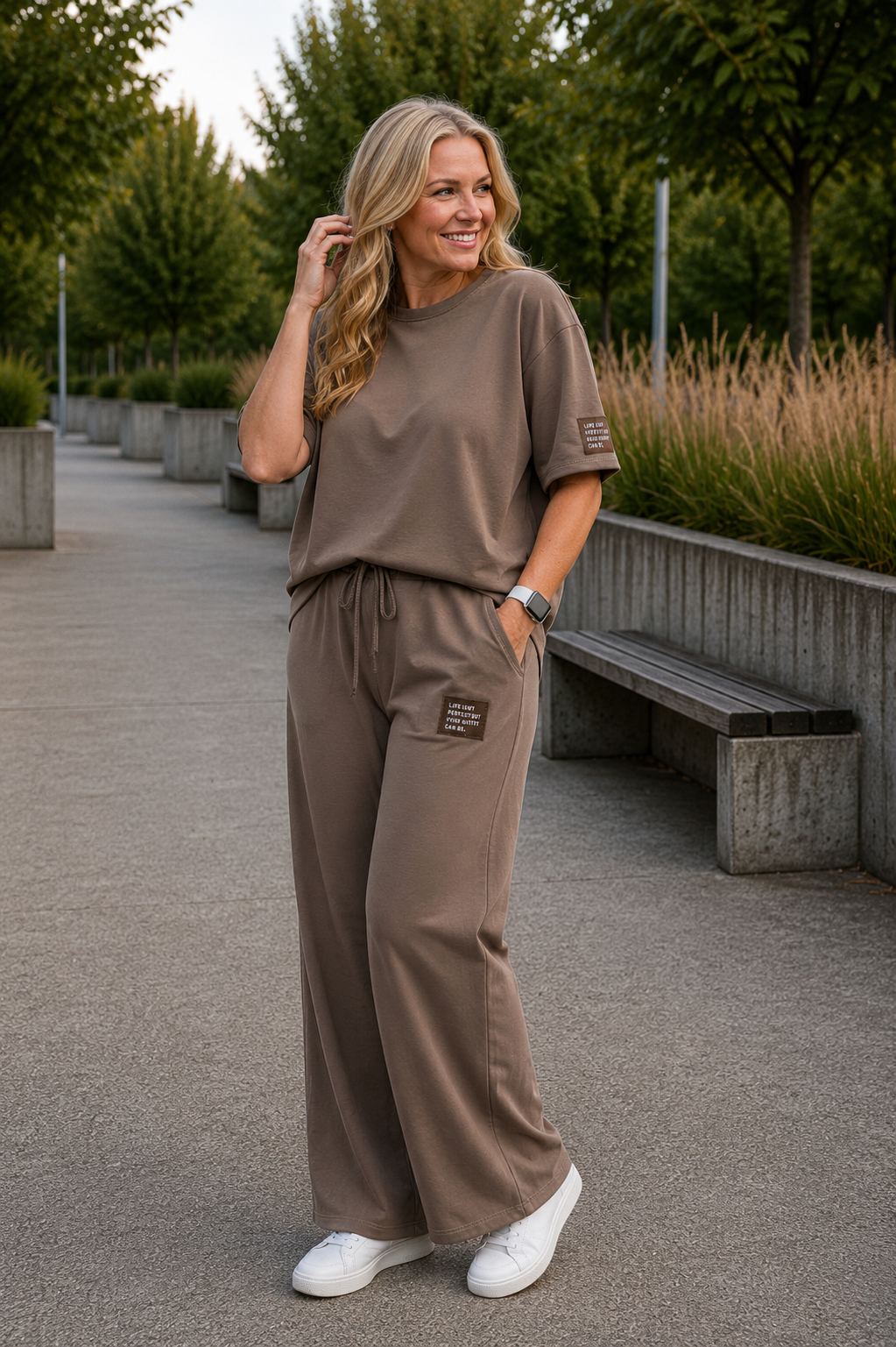 PS COMFY PAK 'EMBLEEM' | TAUPE
