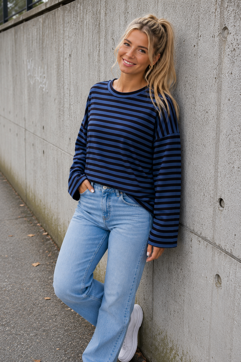 LONGSLEEVE 'STREPEN' | BLAUW