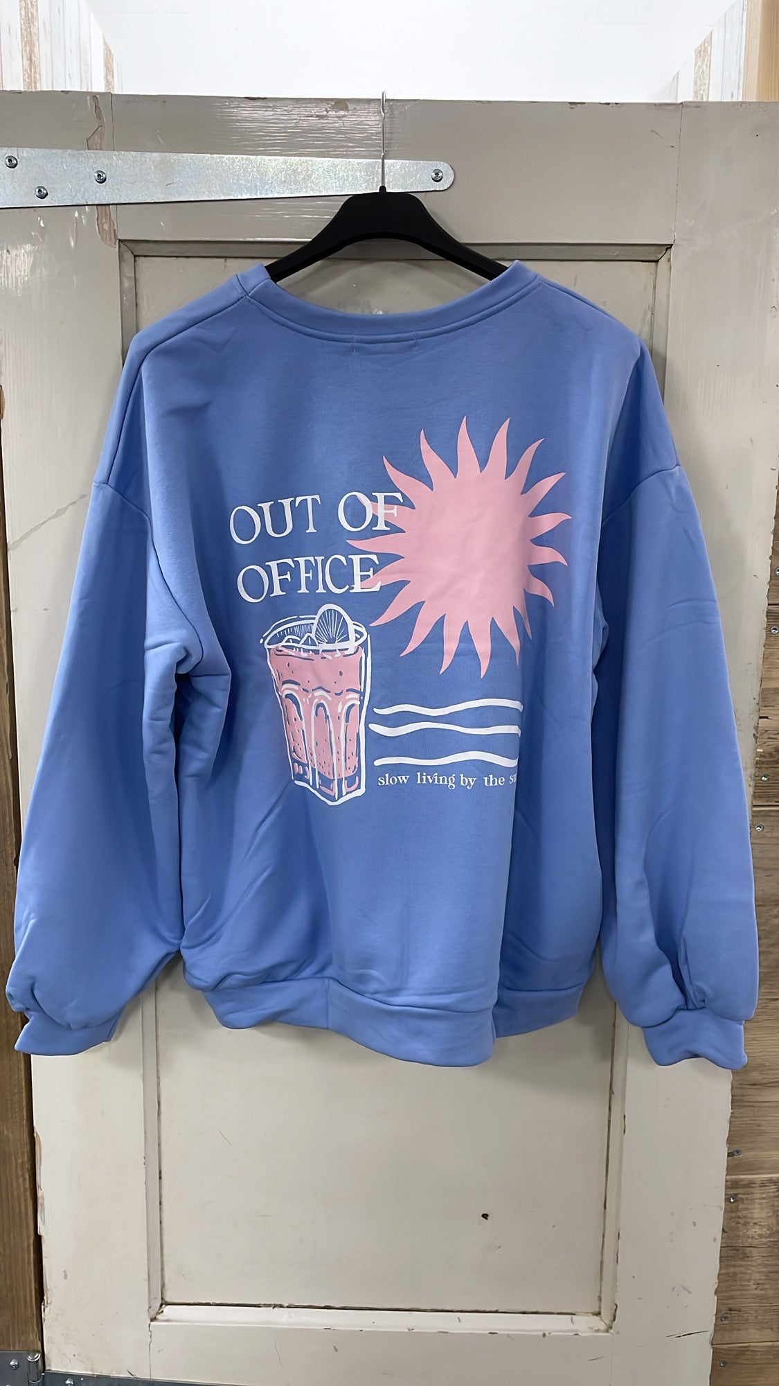 TRUI 'OUT OF OFFICE’ | BLAUW