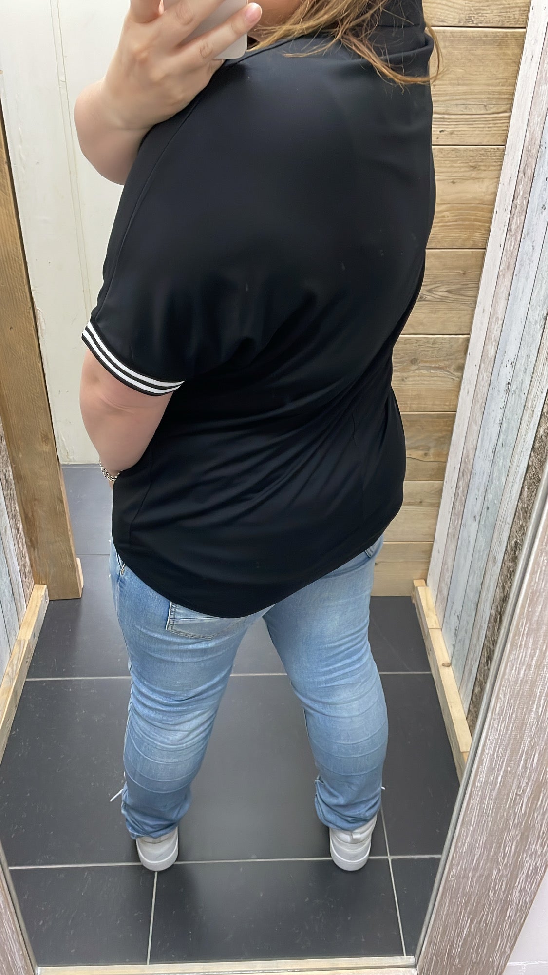 PS TOP 'V-HALS BIES' | ZWART