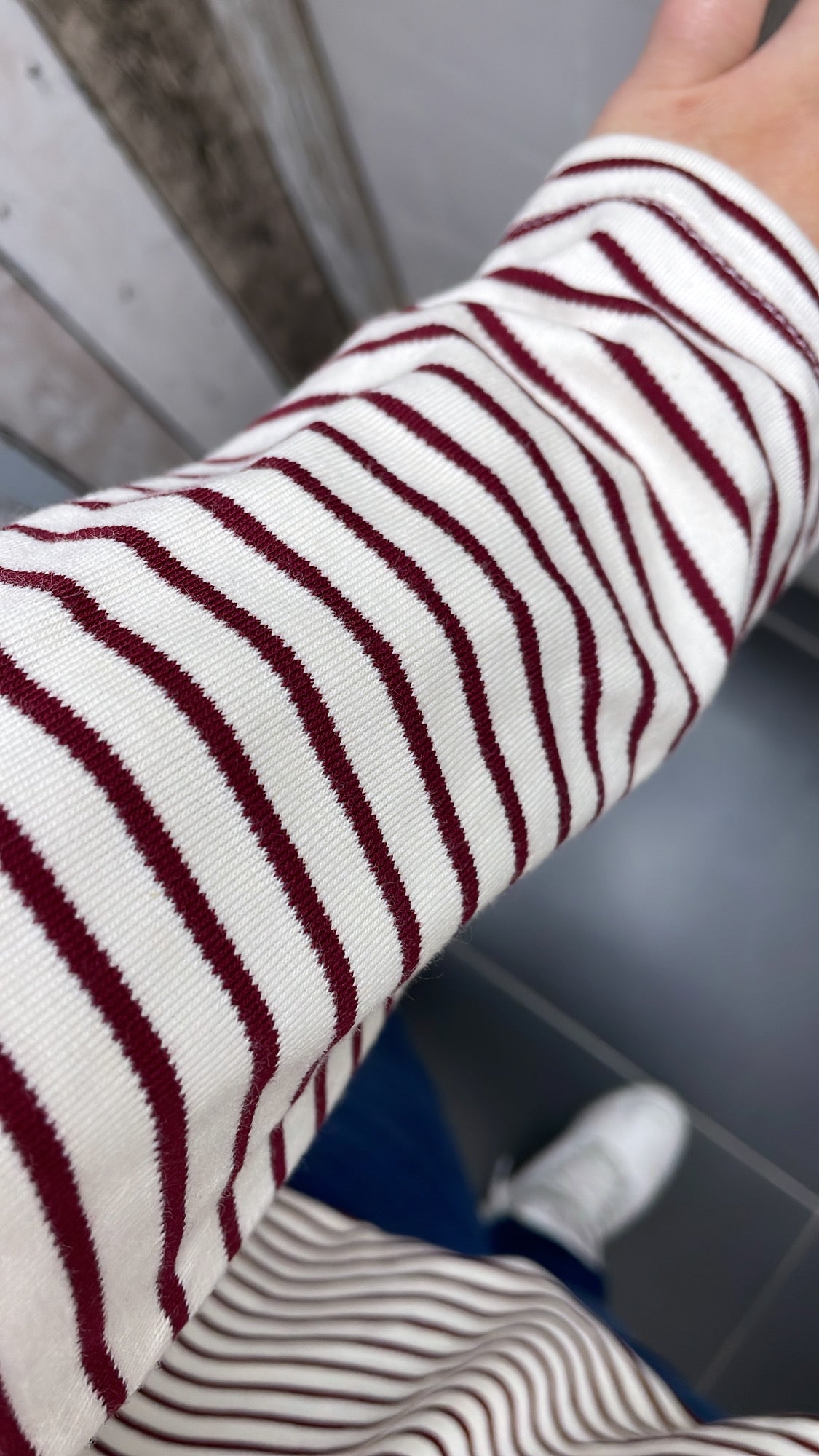 PS LONGSLEEVE 'STREPEN' | OFF-WHITE/BORDEAUX