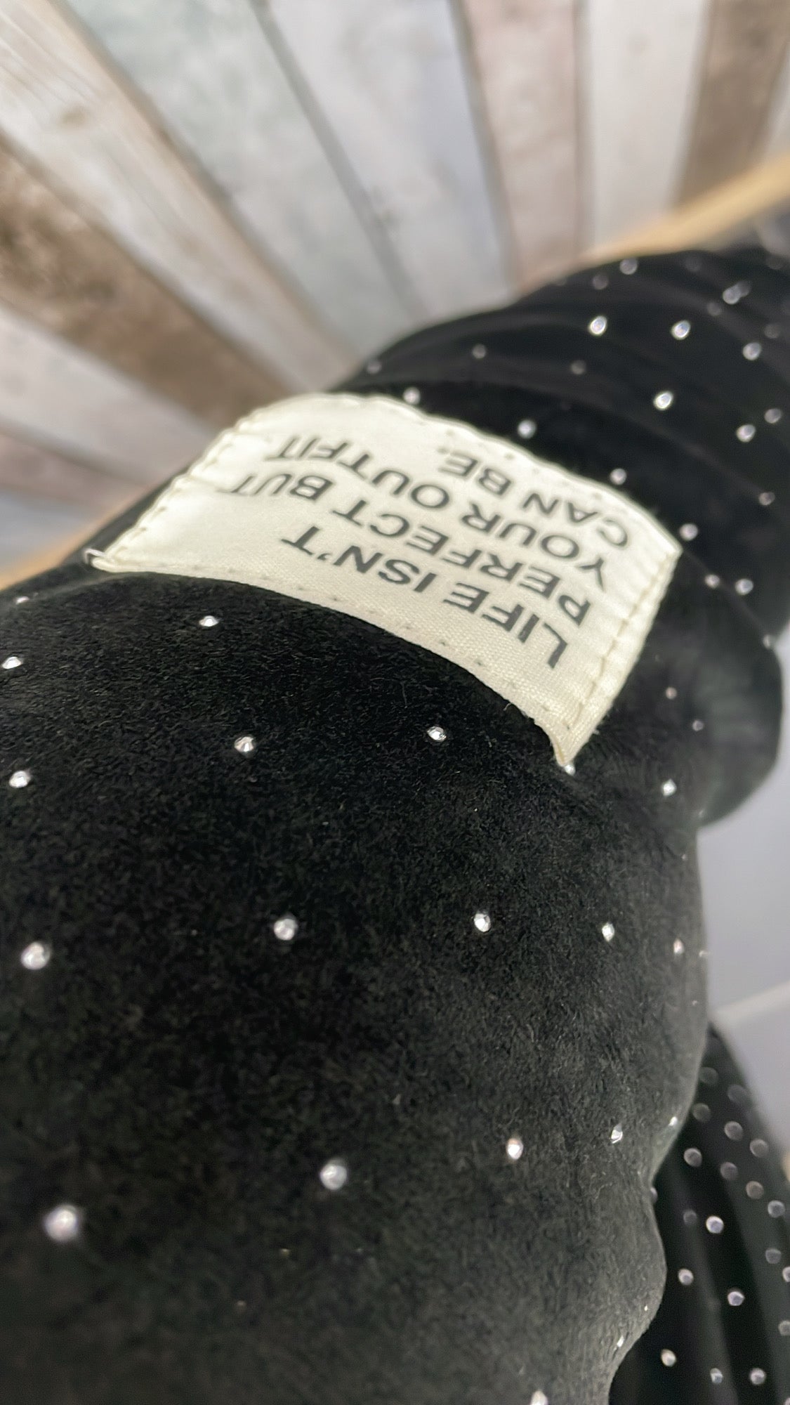 PS TOP 'COLL EMBLEEM' | ZWART