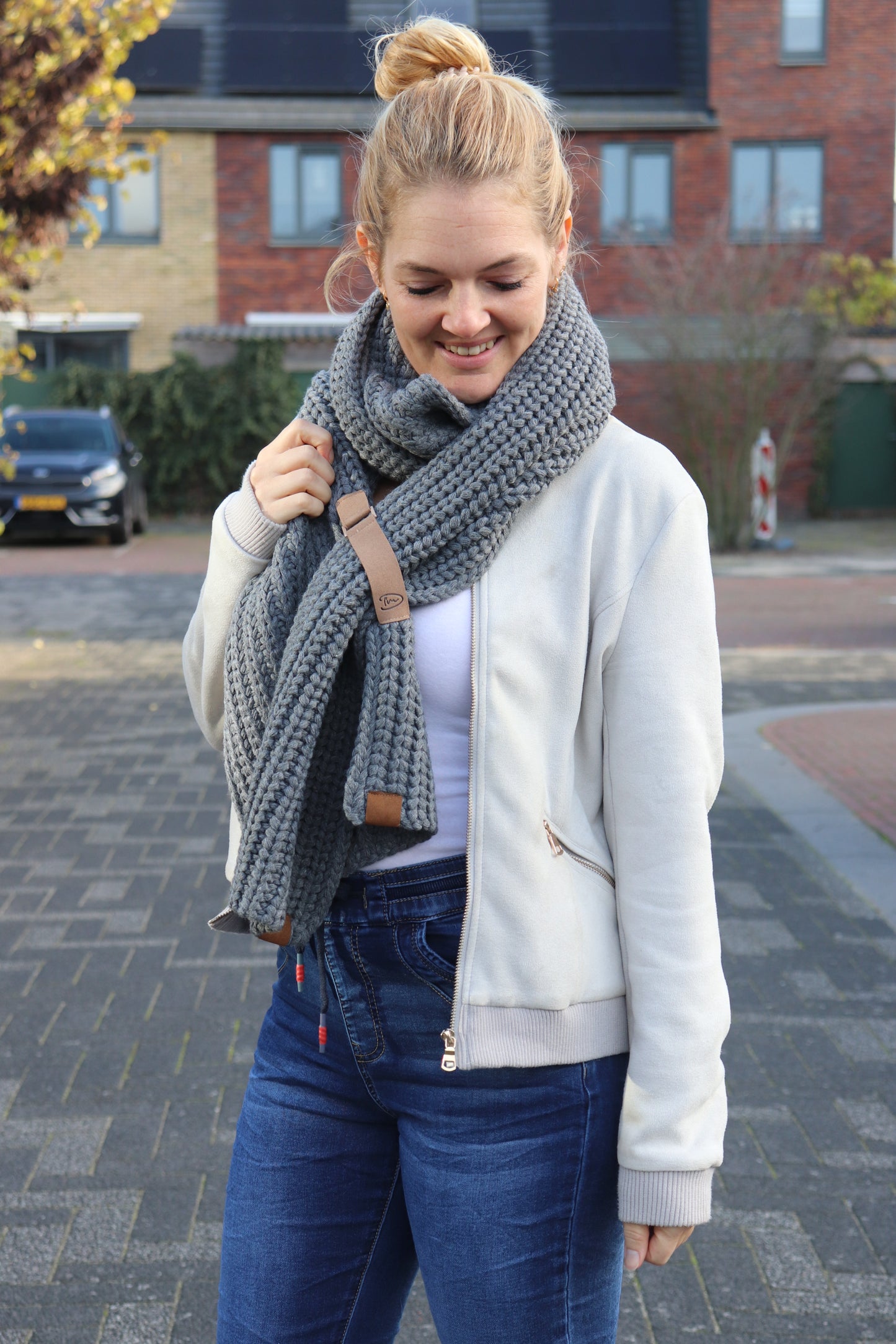 SJAAL ‘GEBREID’ | GRIJS