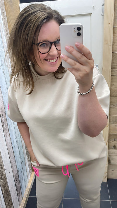 COMFY PAK LANG 'EMBLEEM' | BEIGE