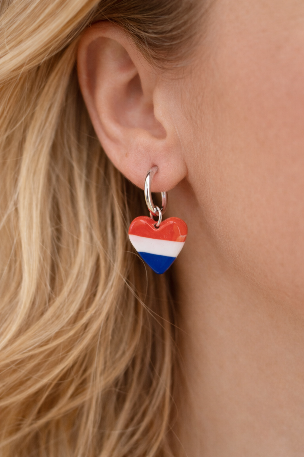 OORBELLEN ‘ROOD-WIT-BLAUW’ | ZILVER