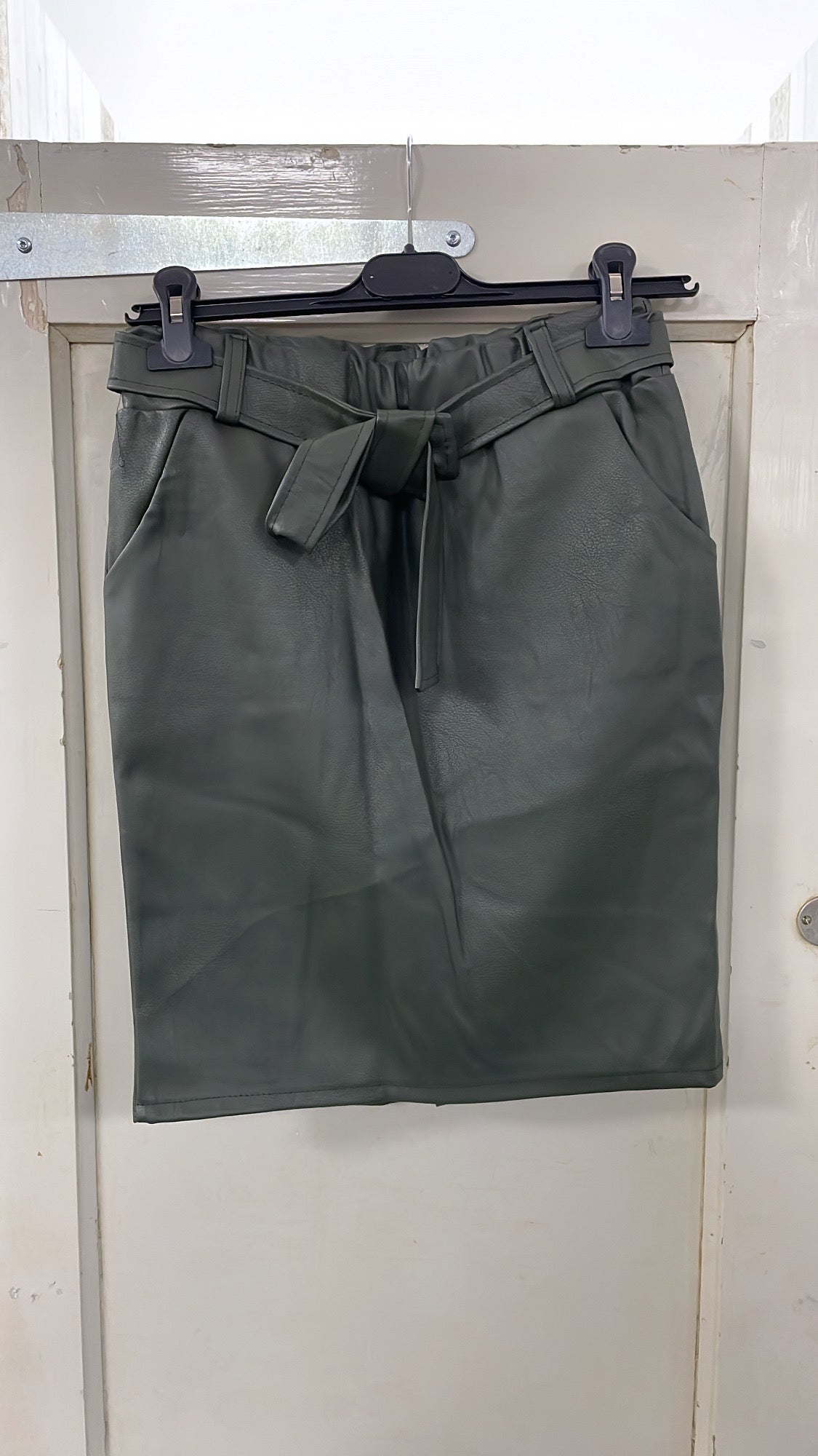 ROK 'LEATHERLOOK' | GROEN