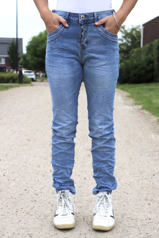 KAROSTAR 'ZIGZAG KNOPEN' | LICHT JEANS