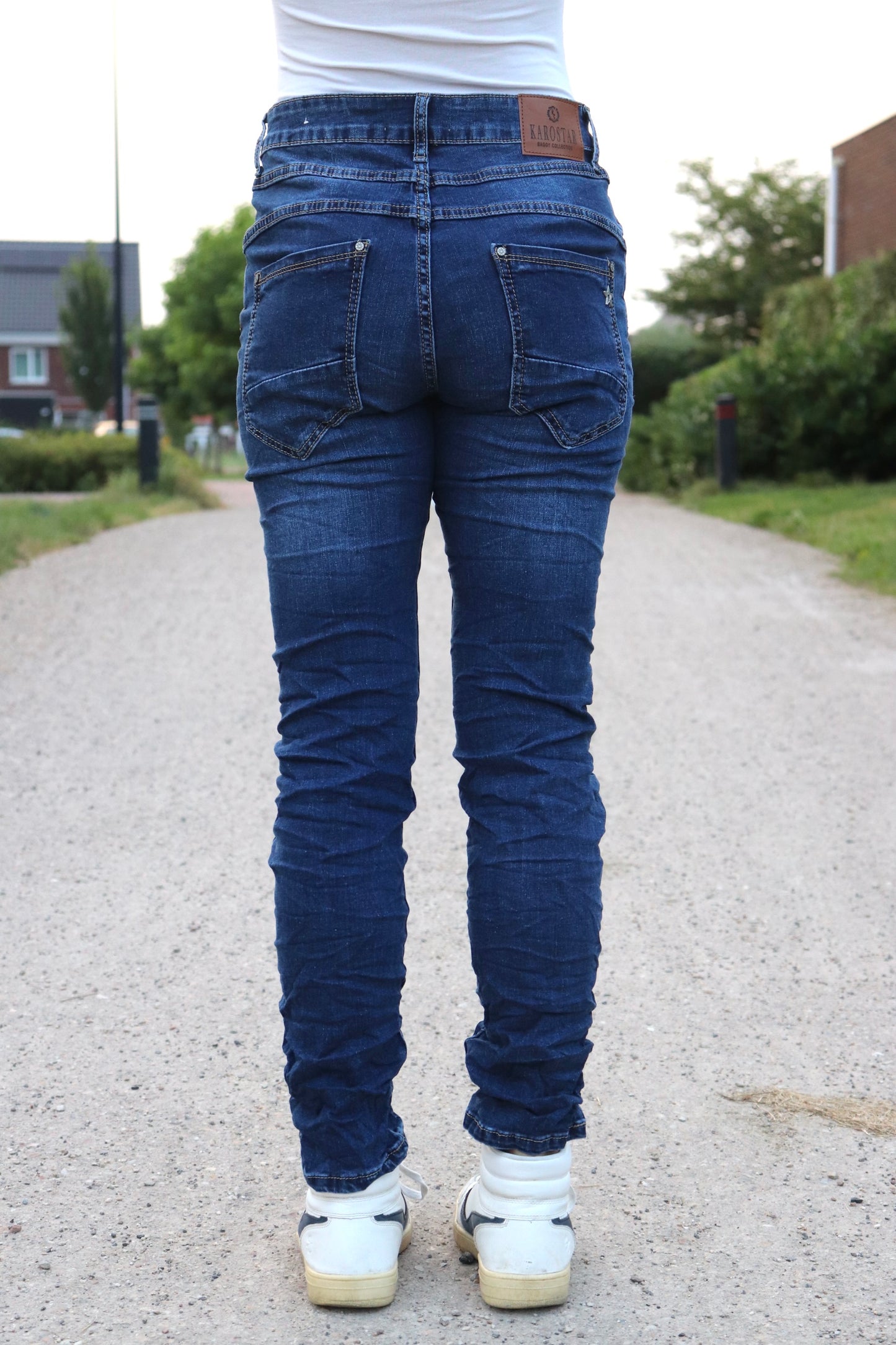 KAROSTAR 'ZIGZAG KNOPEN' | DONKER JEANS